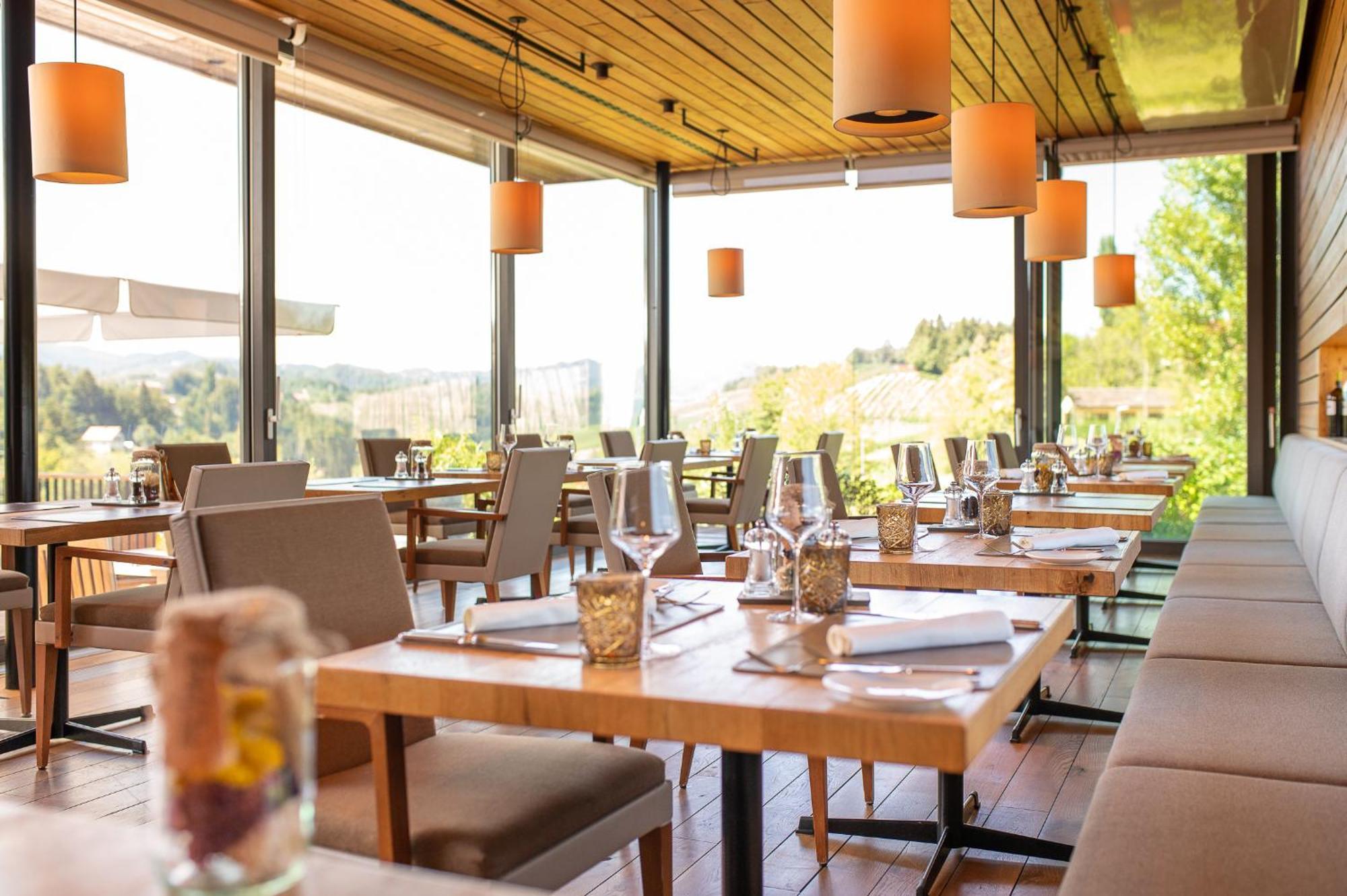 Landgut Am Poessnitzberg Hotel Leutschach Kültér fotó